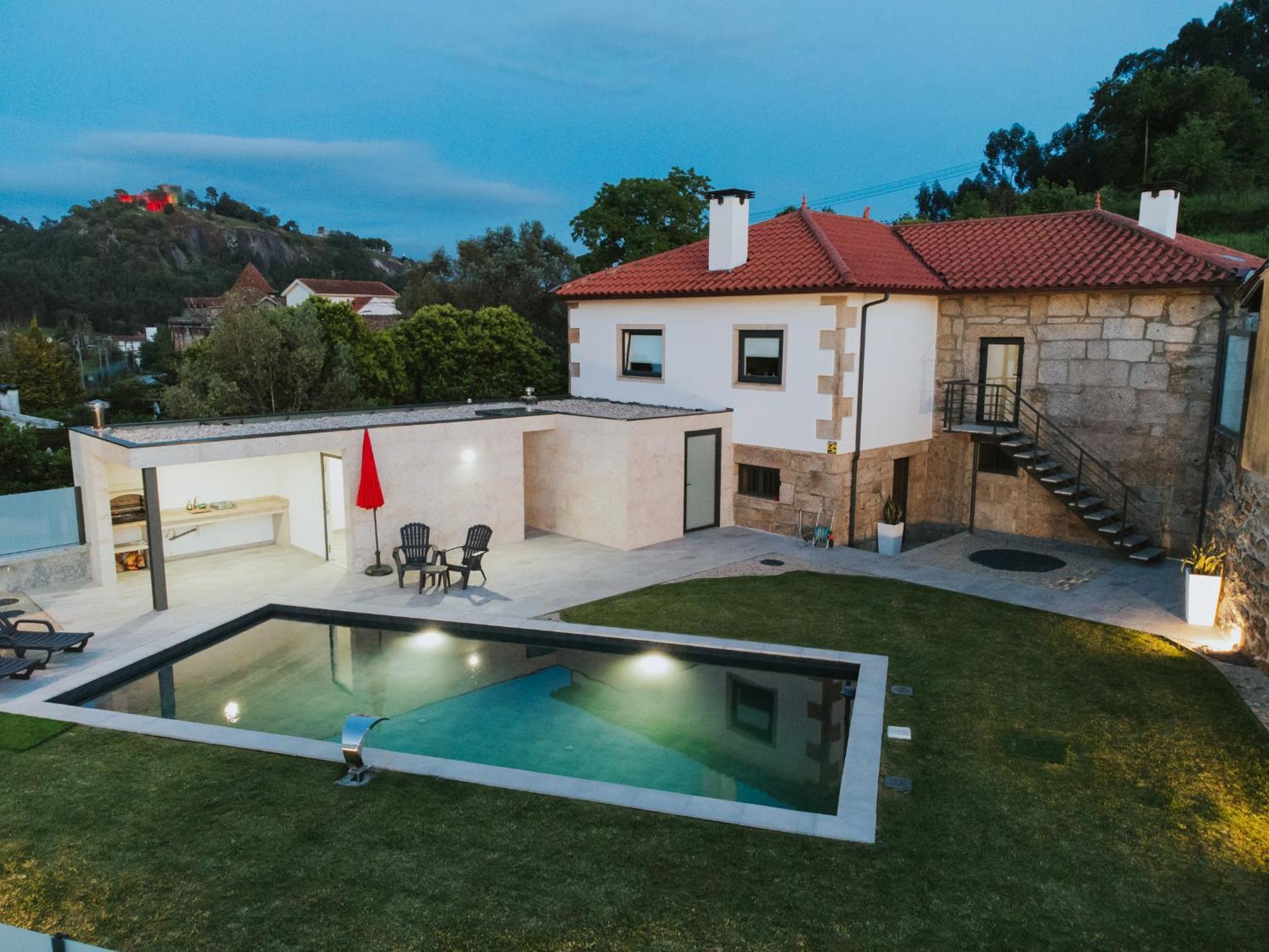 Casa Do Pinheiro - Alojamento Local Póvoa de Lanhoso Екстериор снимка